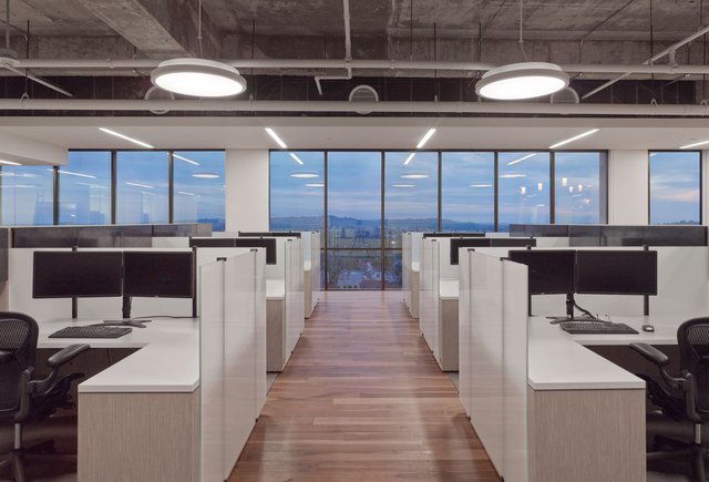 Office space styles: corporate office